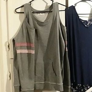 Women's cold shoulder sweatshirt